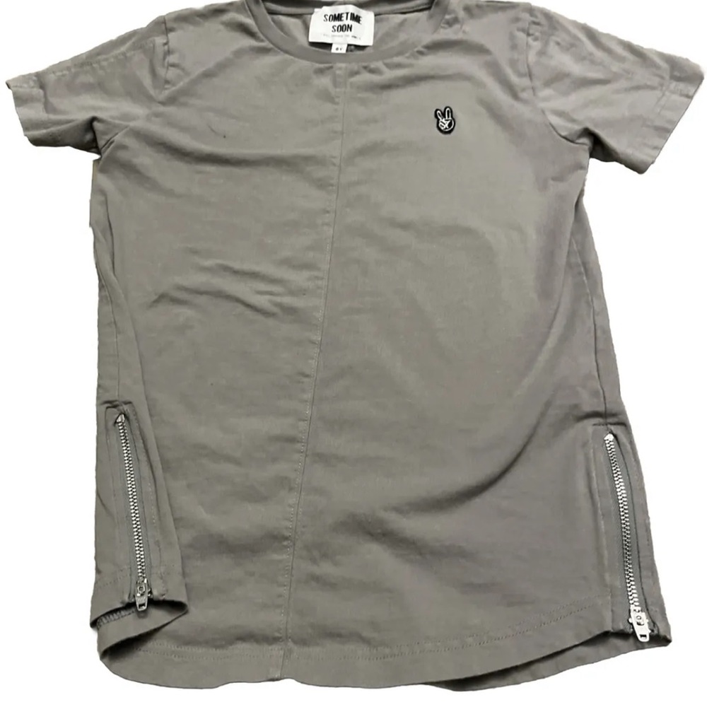Sometime Soon Kids 6 Pull Over Short Sleeve Peace Patch Side Zips Organic Cotton